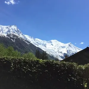 Au Calme Avec Jardin Et Vue Mont-blanc Appartement