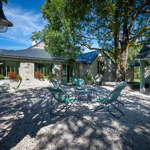 Grange Rénovée En Gîte/maison/chalet Arreau